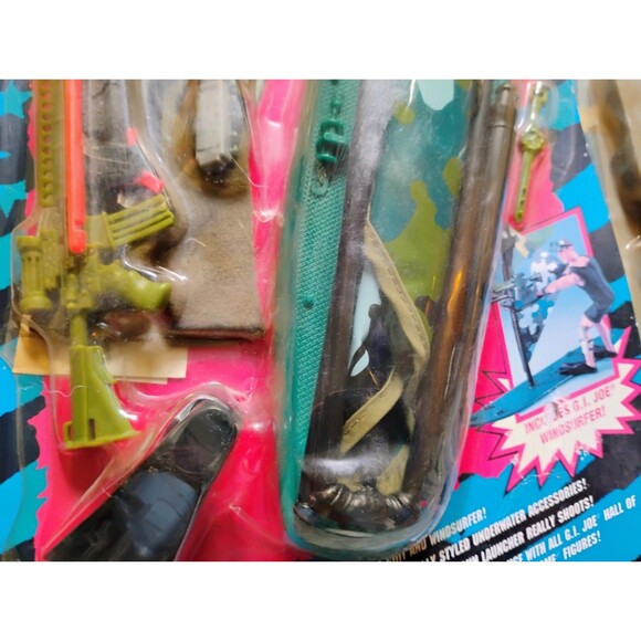 Lot Of 6 Vintage GI Joe Hall Of Fame Mission Gear 1993 Kid Dimensions Products - Picture 11 of 16